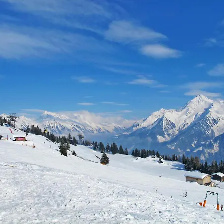 Christian By Interhome Daire *